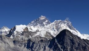 Mount Everest Snow